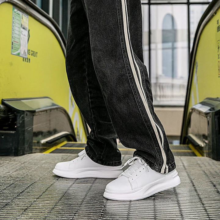 Dames Sneakers van Wit Leer met Minimalistische Look