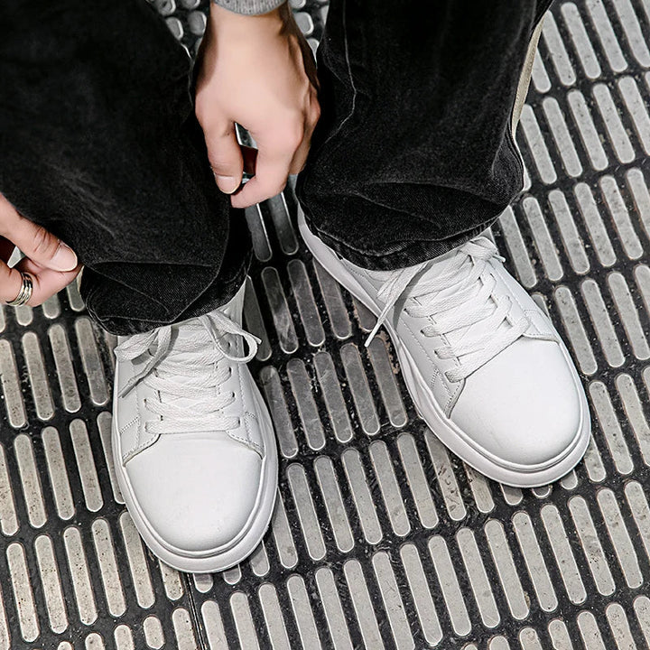 Dames Sneakers van Wit Leer met Minimalistische Look