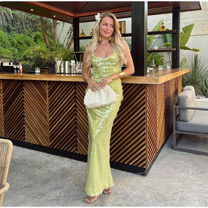 Luxe Paillettenjurk met Open Rug en Spaghettibandjes