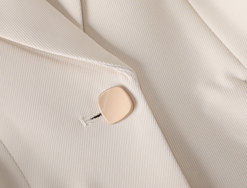 Slim Fit Blazer voor de Moderne Zakenvrouw