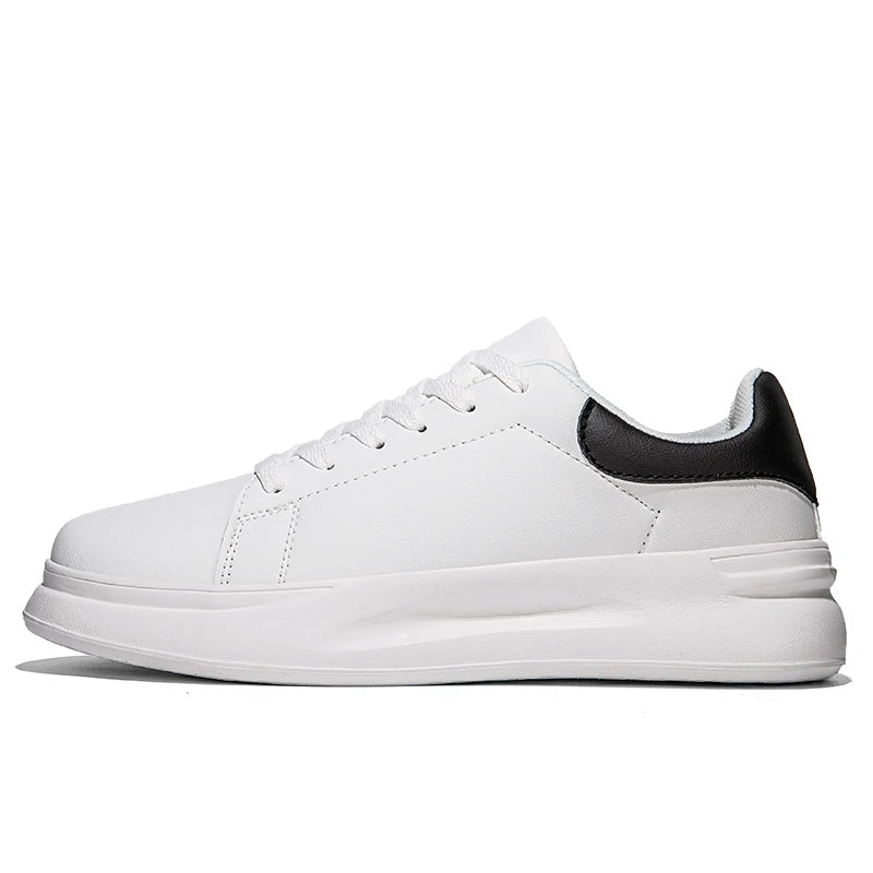 Dames Sneakers van Wit Leer met Minimalistische Look