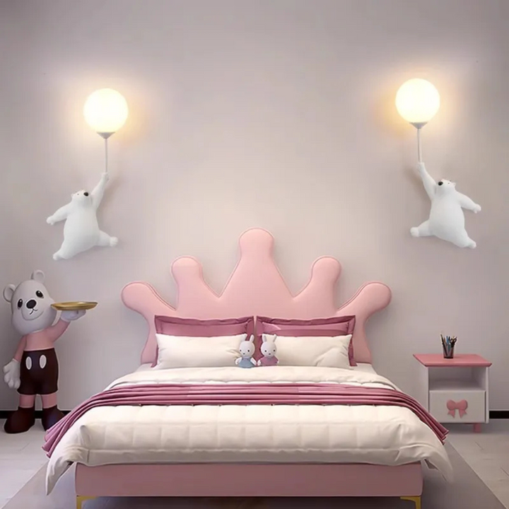 Wandlamp met ballonbeer