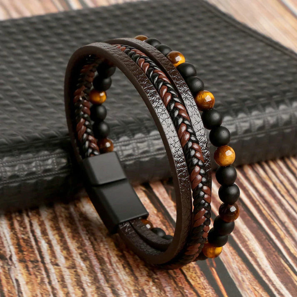 Herenarmband van gelaagd leer en stenen kralen