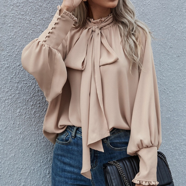 Chiffon blouse met strik en pofmouwen