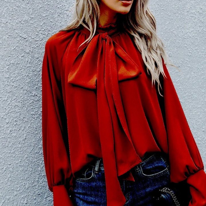 Chiffon blouse met strik en pofmouwen