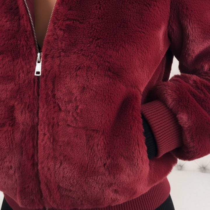 Fluffy Vest Met Capuchon - Christina