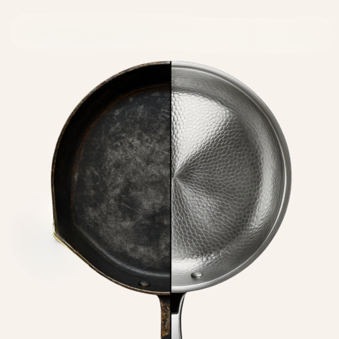 Inductiepannen van titanium met gehamerde afwerking – duurzame en stijlvolle pannen in metallic zilver