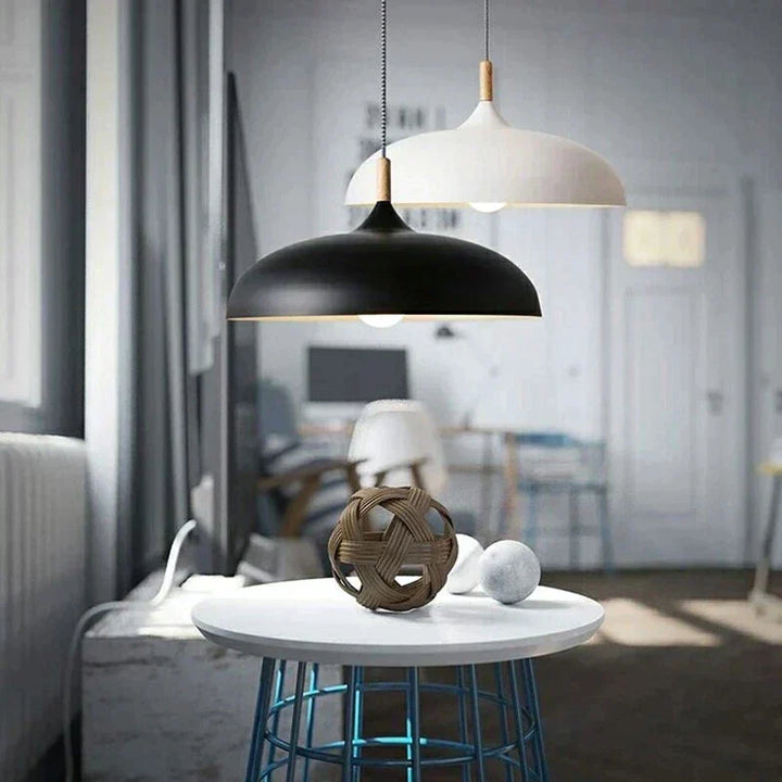 Plafondlamp in Noords Eikenhout