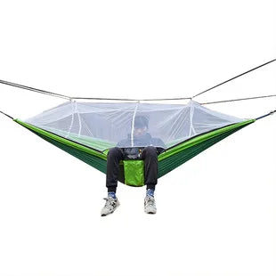 Buitenhangmat met Klamboe – SkyNest