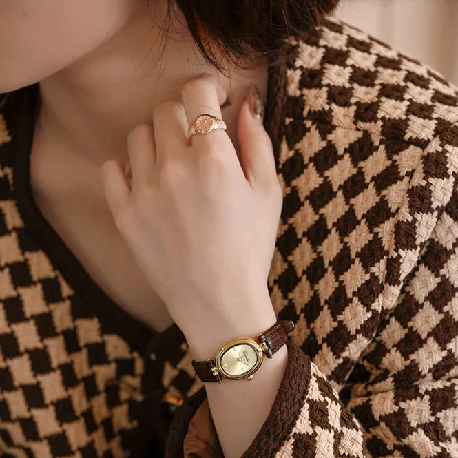 Sienna - Elegant Quartzhorloge met Gouden Bandje