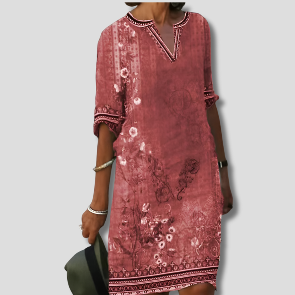 Moeiteloze en comfortabele boho-jurk met bloemenruffles