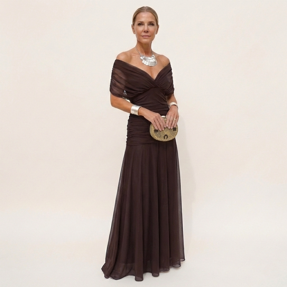 Lange, elegante, vloeiende damesjurk – V-hals, verfijnd ontwerp