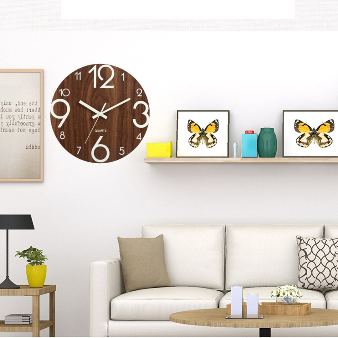 Luminous Wall Clock - Stille Quartz Wandklok van Hout met Verlichte Wijzers voor Donkere Kamers