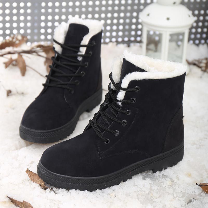 Hoge snowboots voor dames met veters en warme wolvoering