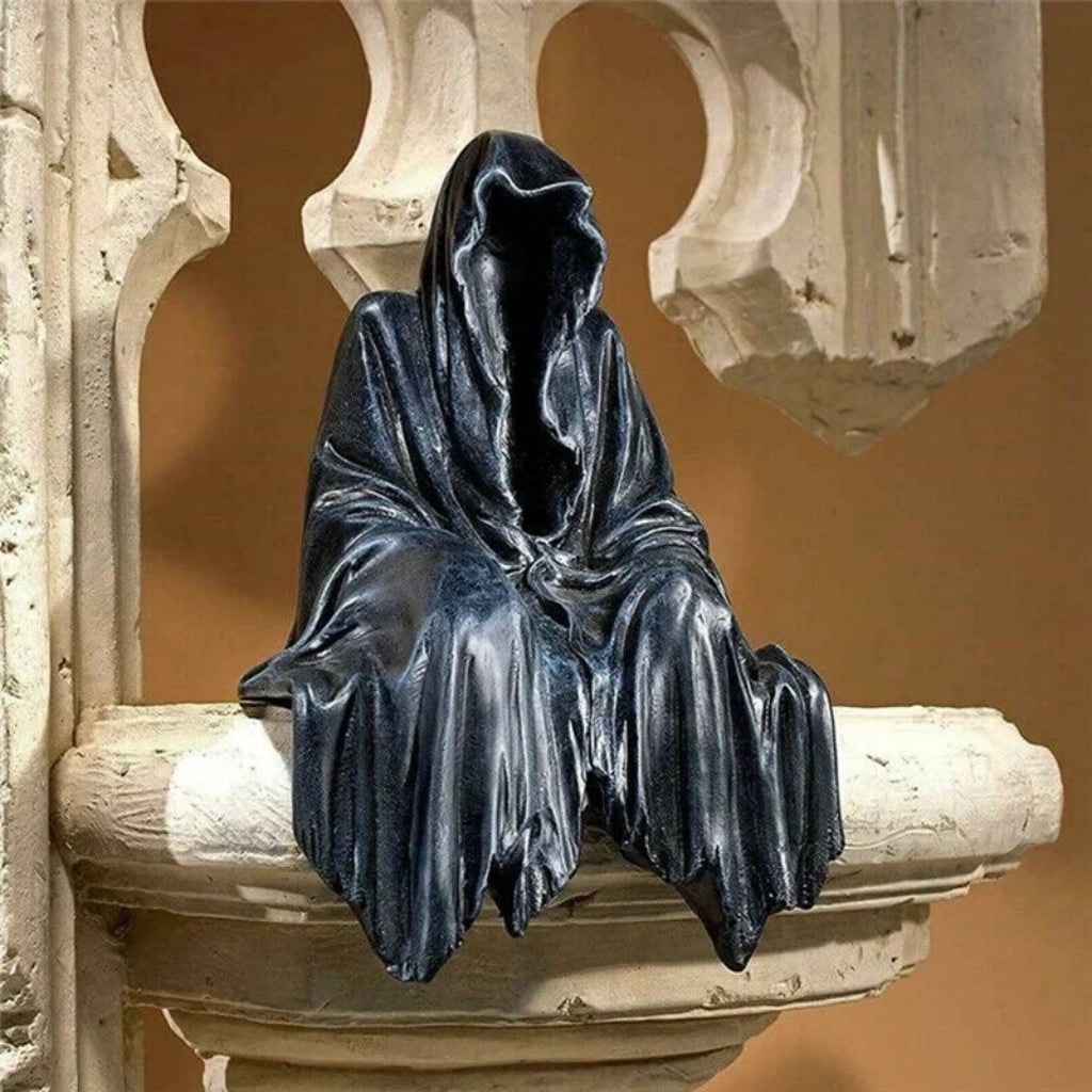 Halloween griezelige Magere Hein plankzitter beeld, hars figuur, decoratie met kap