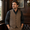 Elegant traditioneel herengilet met knopen