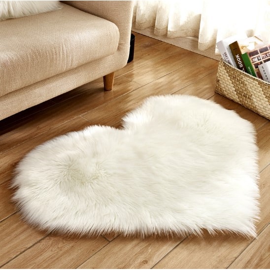 Hartvormig vloerkleed met antislipmat, pluche namaakbont, zacht vloerkleedje voor de woonkamer 8 bij 10