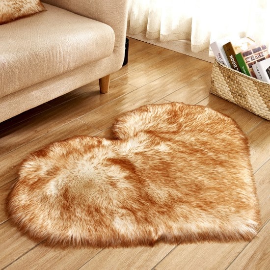 Hartvormig vloerkleed met antislipmat, pluche namaakbont, zacht vloerkleedje voor de woonkamer 8 bij 10