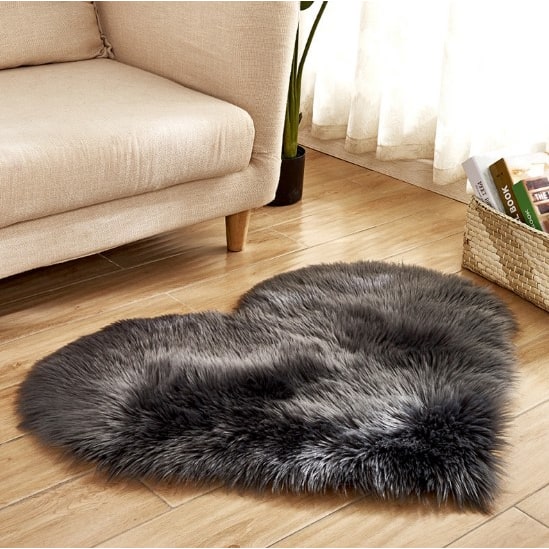 Hartvormig vloerkleed met antislipmat, pluche namaakbont, zacht vloerkleedje voor de woonkamer 8 bij 10