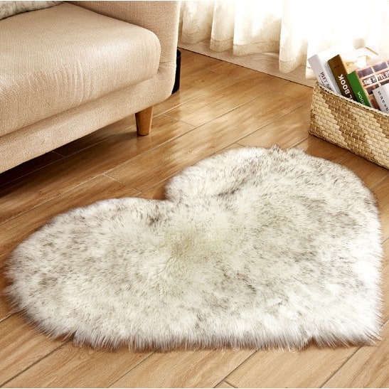 Hartvormig vloerkleed met antislipmat, pluche namaakbont, zacht vloerkleedje voor de woonkamer 8 bij 10