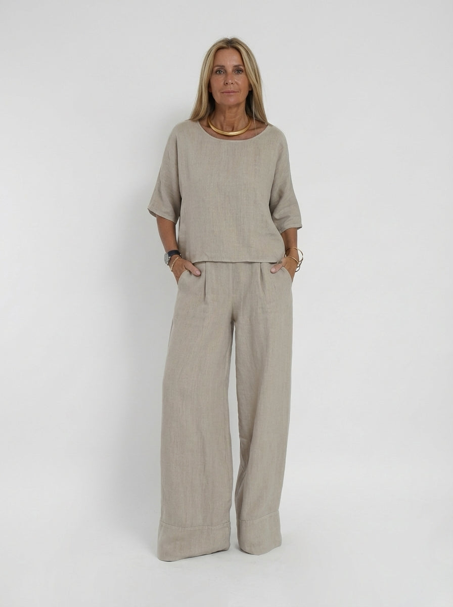 Luchtig Tweedelig Damesset Met Wijde Broek