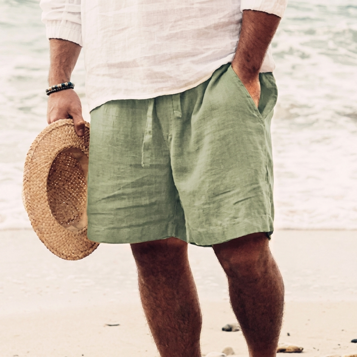 Casual herenshort met trekkoord en zakken, geschikt voor de zomer en het strand