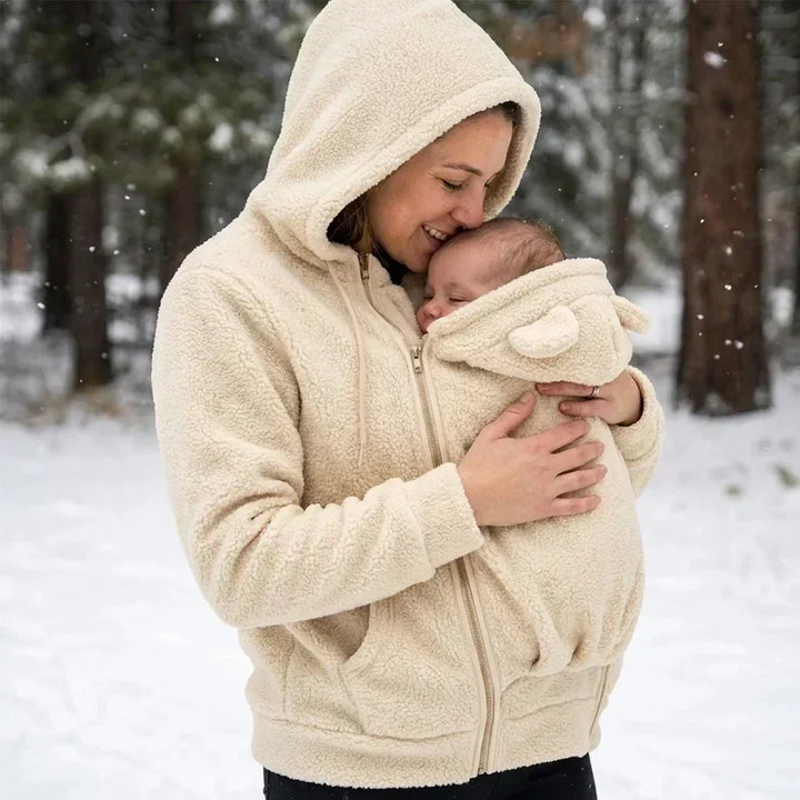 Zachte fleece-hoodie voor babydragen met voorzak