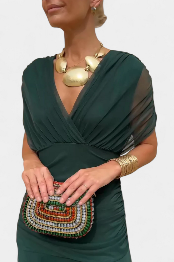 Lange, elegante, vloeiende damesjurk – V-hals, verfijnd ontwerp