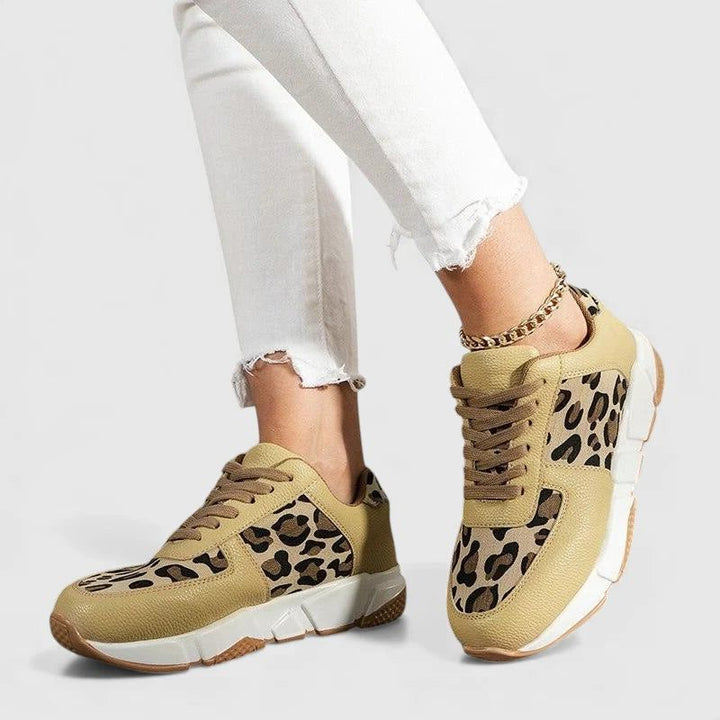 Dikke veterschoenen met luipaardprint voor dames