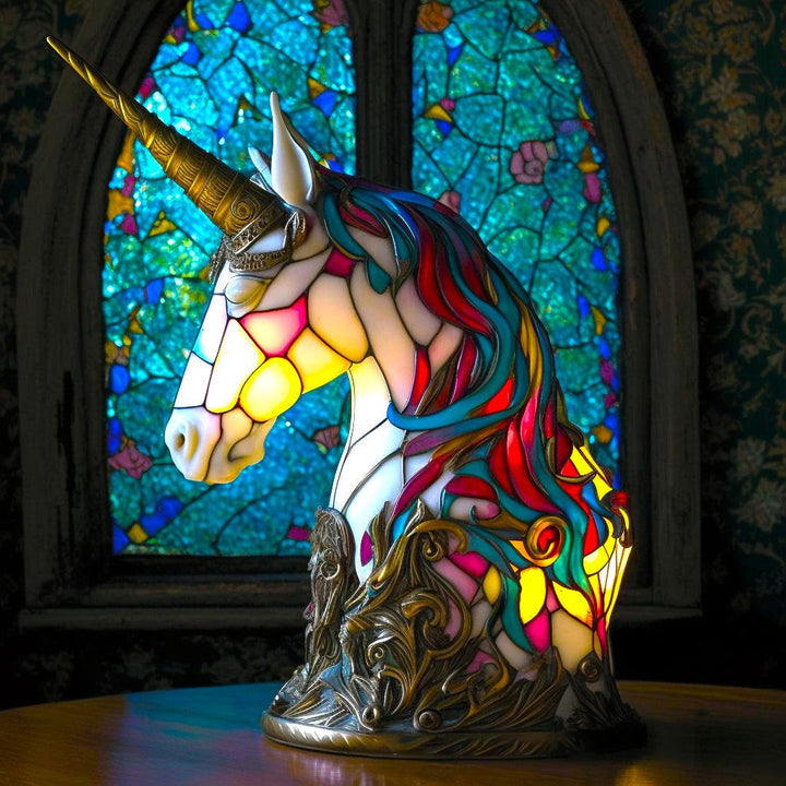 Unieke stijl van gekleurd glas voor sfeervolle interieurs