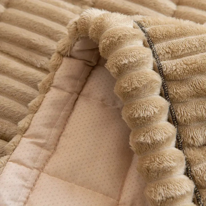 Zitkussenhoes voor bank met geplisseerde randen, gewatteerd pluche, antislip beschermer