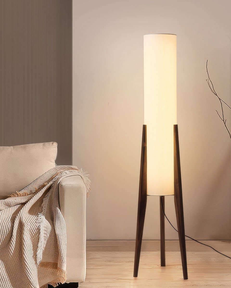 Vloerlamp van Notenhout - Lichte Kunst voor Elk Interieur