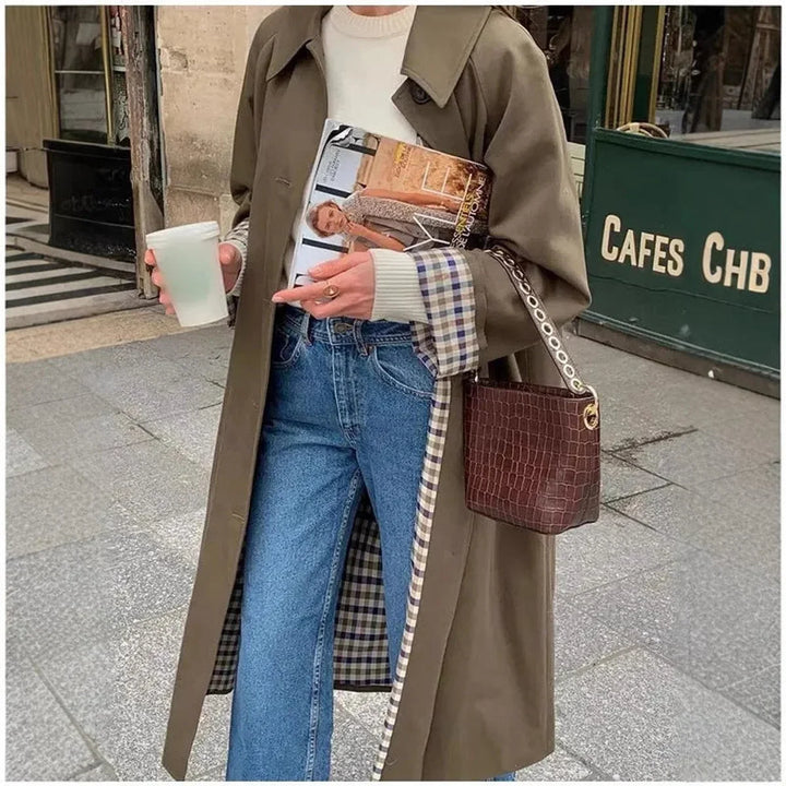 Oversized trenchcoat met geruite voering