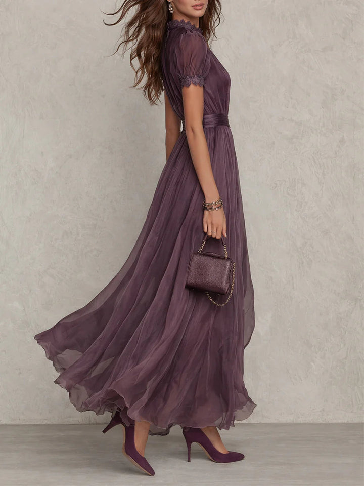Dames maxi-jurk met kanten bies en gerimpelde taille voor speciale gelegenheden